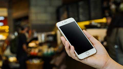 iphone iPhone-in-hand